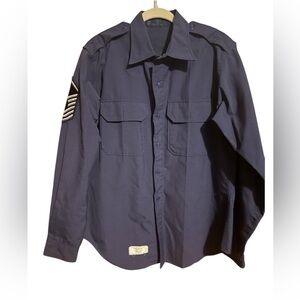 Vintage Men's Air Force dark navy Blue Military issue long sleeve button wool